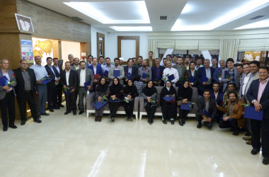 The ritual of commemorating the position of a teacher and honoring the top professors in the field of education of Birjand University of Technology